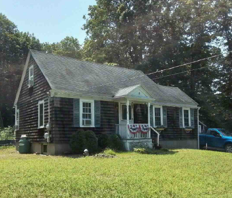 Londonderry NH DSCR Rental - Front 3 8