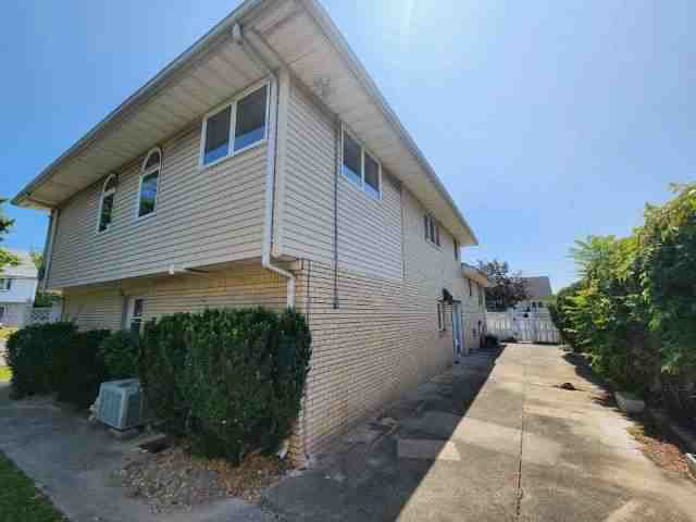 Secaucus New Jersey - Rear 2