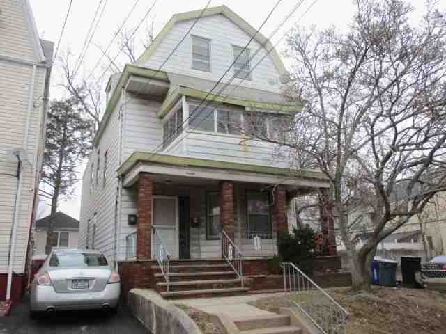 In Newark NJ - In Newark Nj Exterior 19